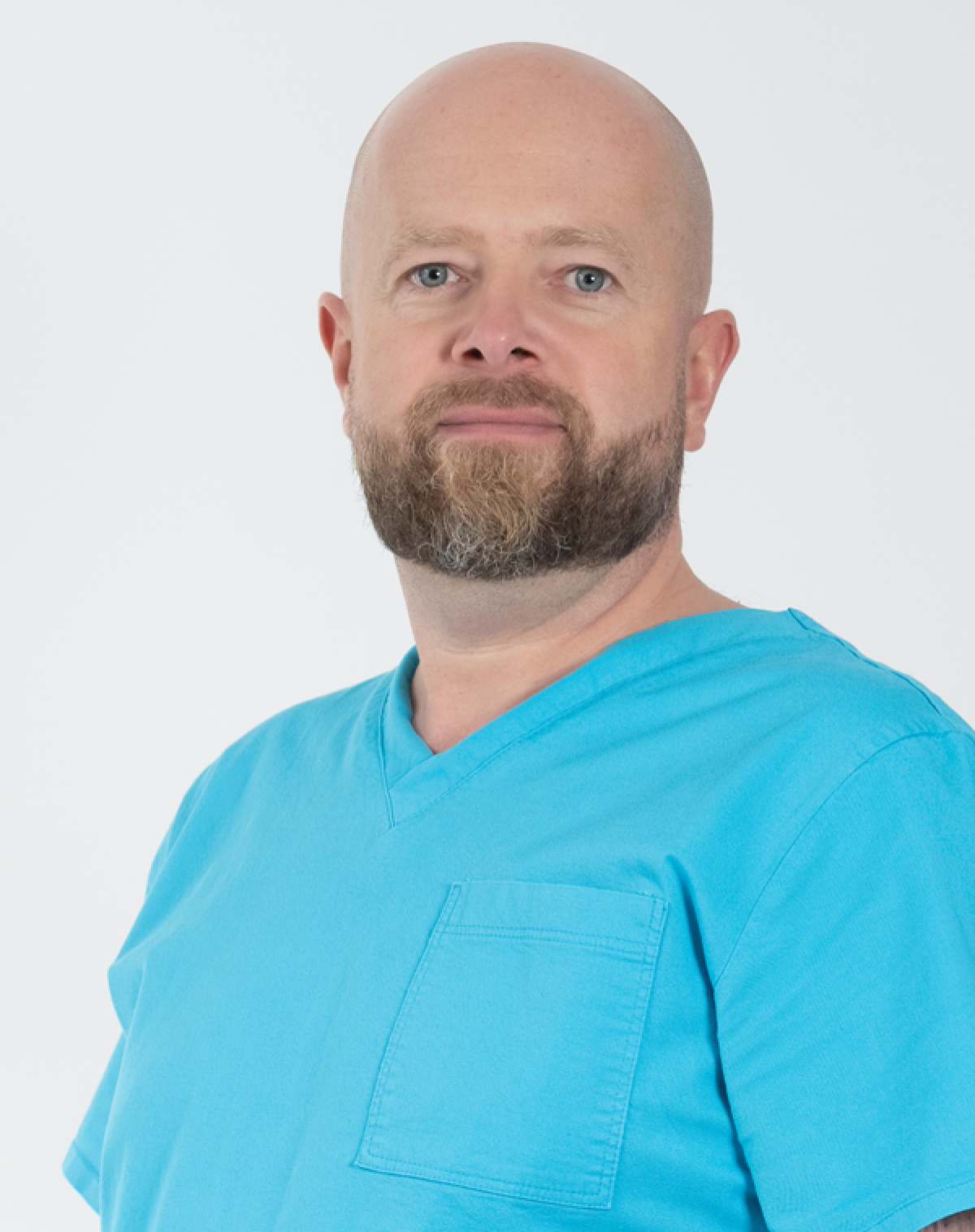 Presentation and services of our dentist Fogtechnikus - Magic Dental
